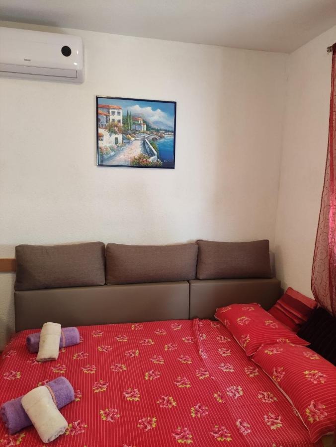 Apartmani Mara Rogoznica Rogoznica  Buitenkant foto